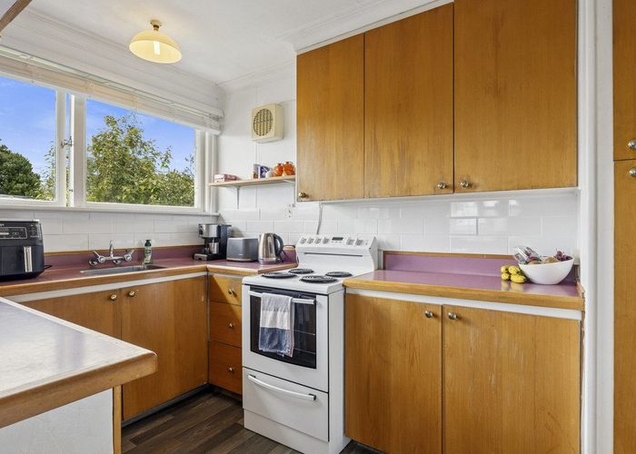  at 82 Koremata Street, Green Island, Dunedin, Otago