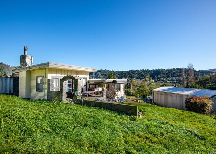  at 25 Kennedy Grove, Stokes Valley, Lower Hutt