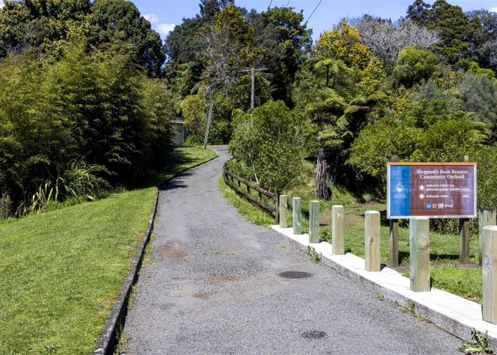  at 9 Brois Street, Frankleigh Park, New Plymouth