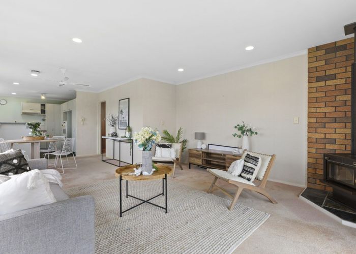  at 1 Hinton Place, Pyes Pa, Tauranga