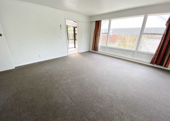  at 9 Reading Street, Upper Riccarton, Christchurch
