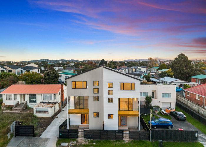  at 1/16 Binsted Road, New Lynn, Waitakere City, Auckland