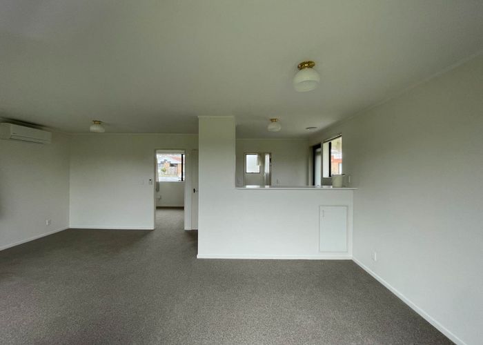  at 13/16 John Bracken Way, Beach Haven, North Shore City, Auckland