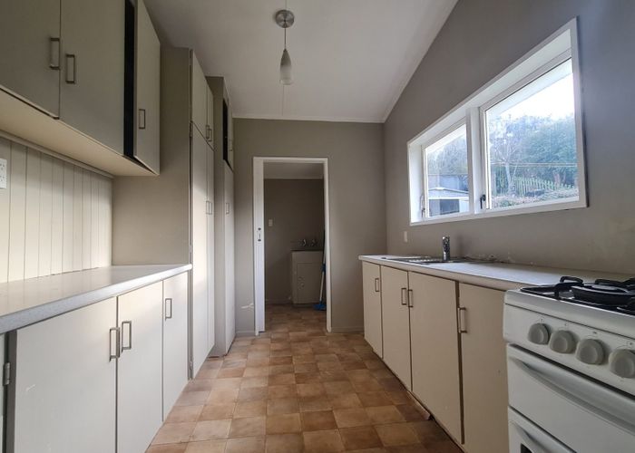  at 7 Dunsandel Grove, Silverstream, Upper Hutt, Wellington