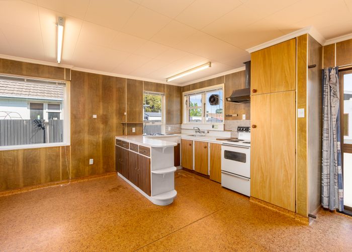  at 15 Carisbrooke Street, Aranui, Christchurch