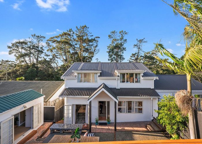  at 134 Eskdale Road, Birkdale, North Shore City, Auckland