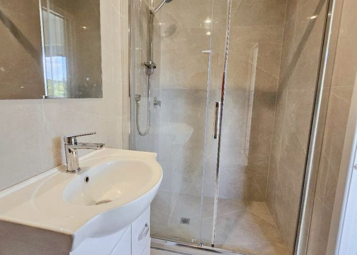  at 69A Farquhar Road, Henderson, Waitakere City, Auckland