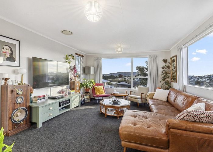  at 2 Adventure Drive, Whitby, Porirua, Wellington