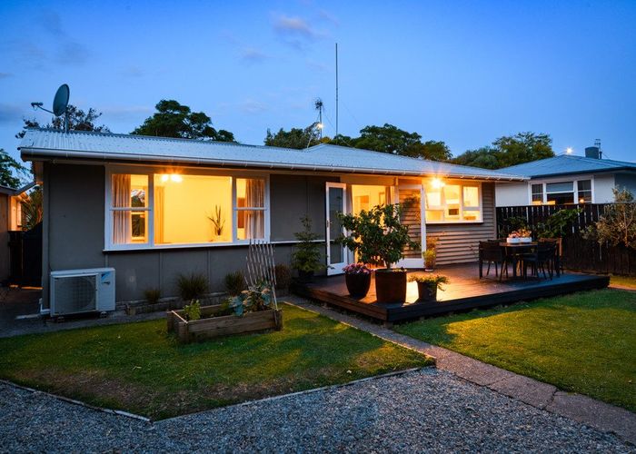  at 382 Ruahine Street, Terrace End, Palmerston North