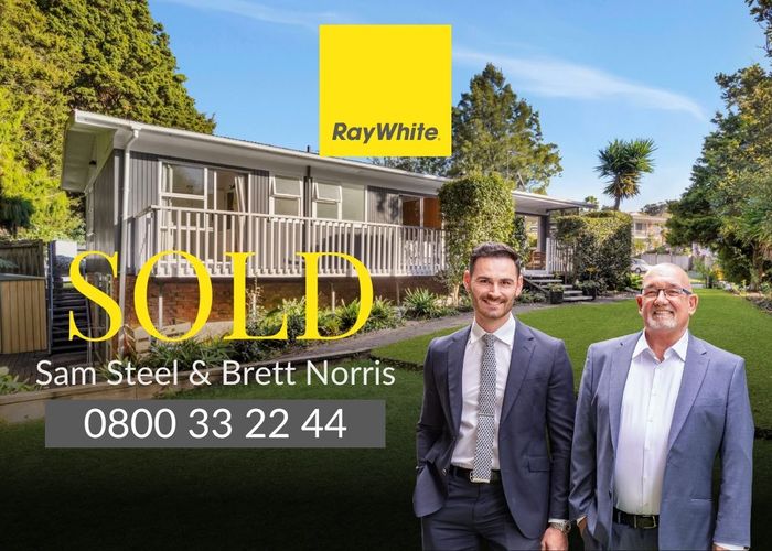  at 23 Kahurangi Place, Hillpark, Auckland
