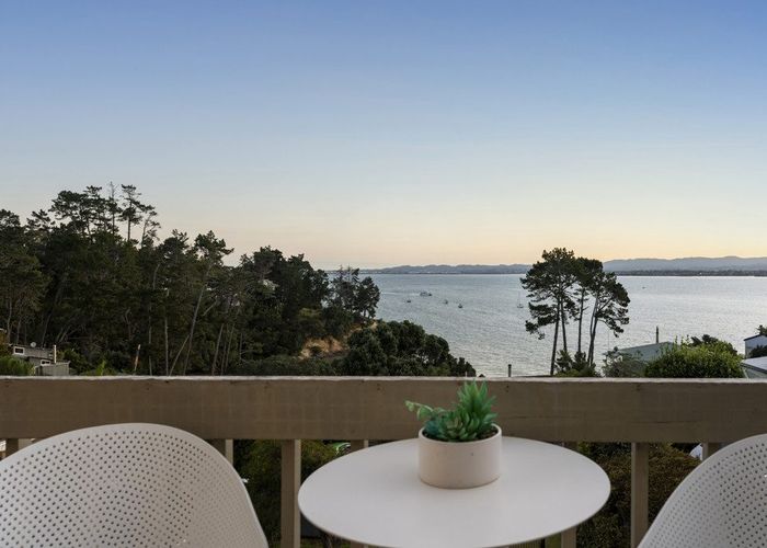  at 73 Rosecamp Road, Beach Haven, North Shore City, Auckland