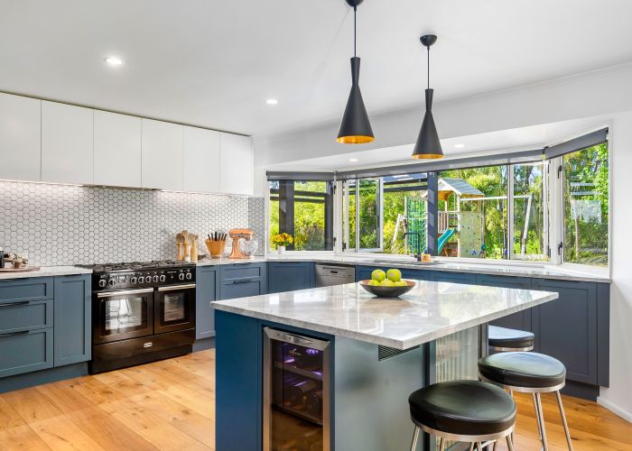  at 7 Ashwood Avenue, Albany