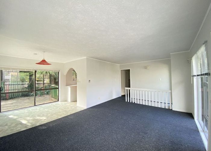  at 28 Barker Rise, Northcross, North Shore City, Auckland