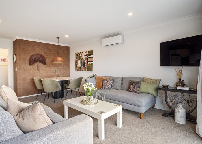  at 40/60 Port Hills Road, Heathcote Valley, Christchurch