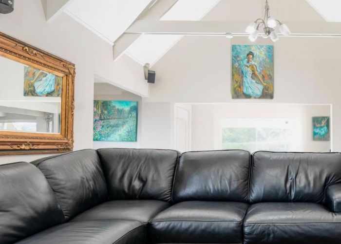  at 28 Welland Place, Island Bay, Wellington