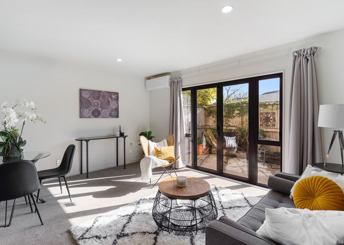  at 100 Stanhope Road, Mount Wellington, Auckland