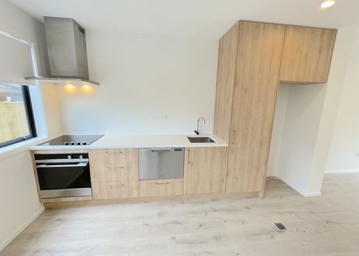  at 8/71 Ruawai Road, Mount Wellington, Auckland City, Auckland