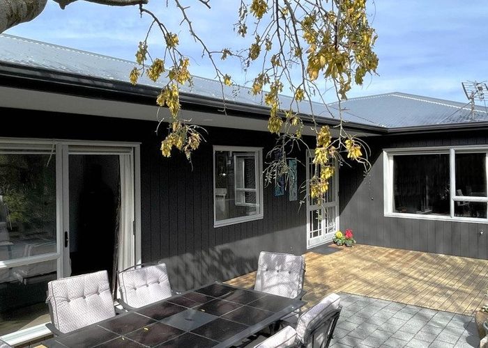  at 39B Simla Crescent, Khandallah, Wellington