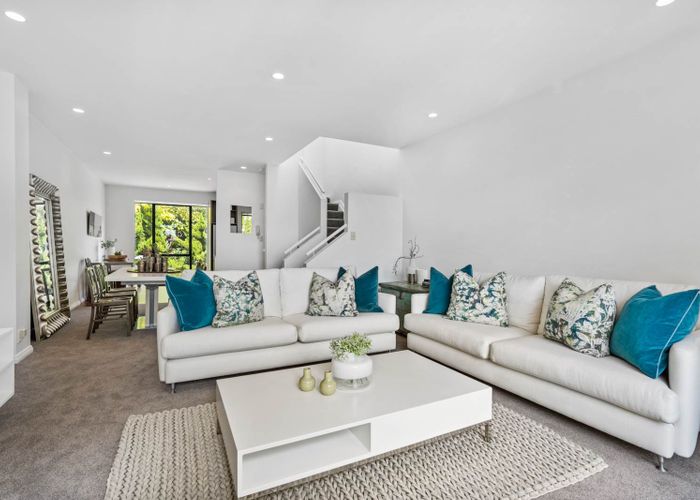  at 2/5 Augustus Terrace, Parnell, Auckland
