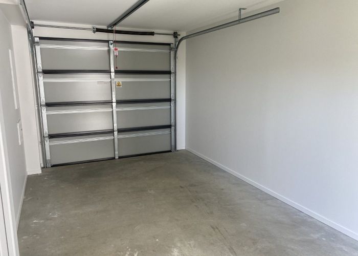  at 4/1 Fruitvale Road, New Lynn, Waitakere City, Auckland