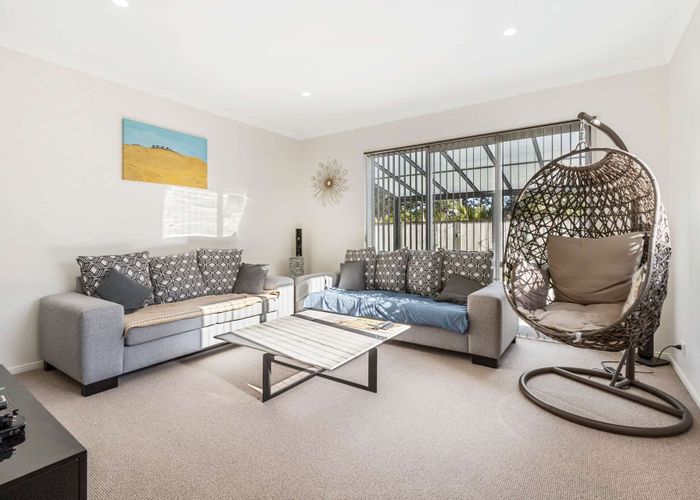  at 7 Vittoria Terrace, Flat Bush, Auckland