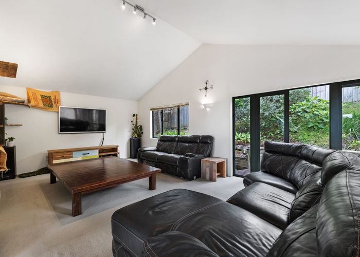  at 30 Glenwood Avenue, Birkenhead, North Shore City, Auckland
