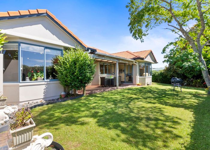  at 12 Rosetti Rise, West Harbour, Waitakere City, Auckland