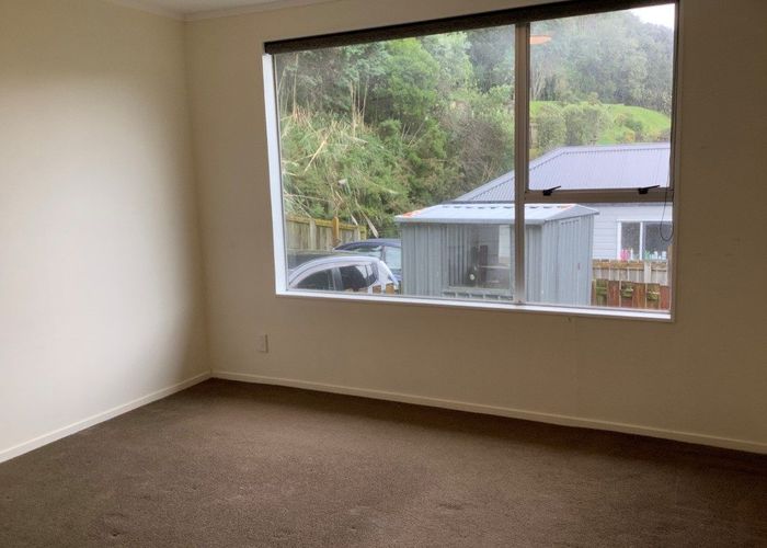  at 3a Spruce Grove, Ranui Heights, Porirua, Wellington