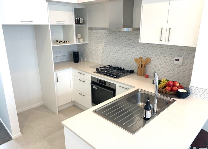  at 60 Manarini Road, Westgate, Auckland