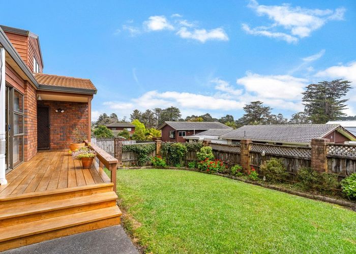  at 1/3 Cleve Road, Green Bay, Waitakere City, Auckland