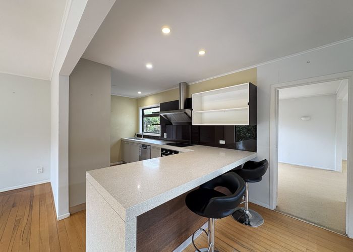  at 75 Nile Road, Milford, North Shore City, Auckland