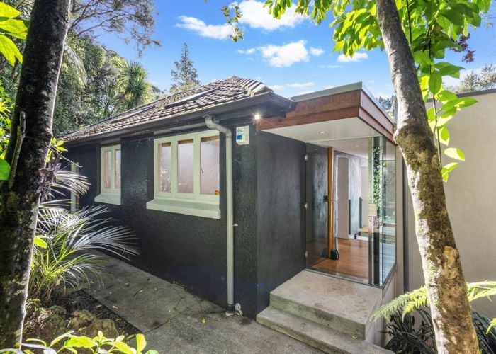  at 27 Wood Bay Road, Titirangi, Auckland