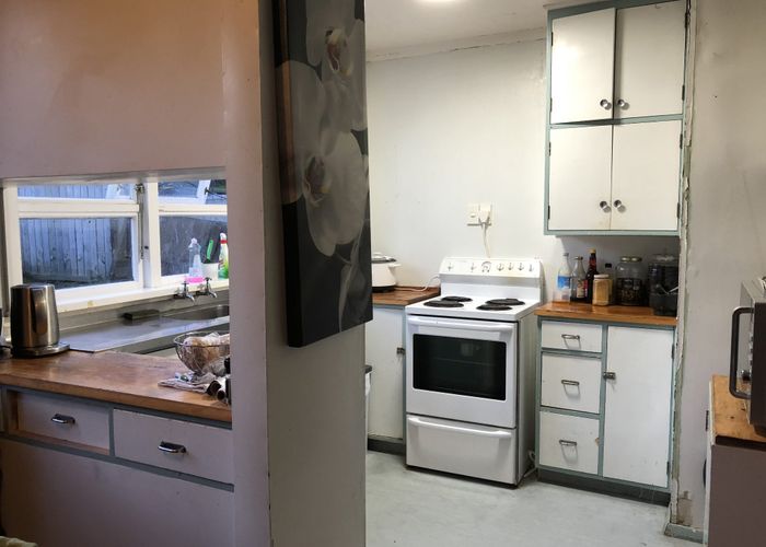  at 12a Worcester Place, Cannons Creek, Porirua, Wellington