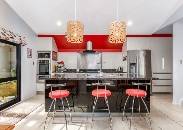  at 52 Walter Road, Lowry Bay, Eastbourne, Lower Hutt, Wellington