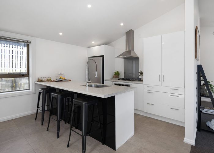  at 3 Ensign Lane, Whitby, Porirua
