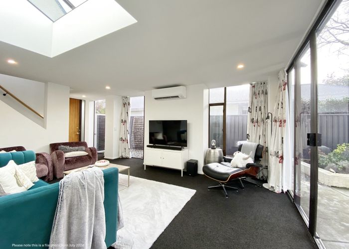  at 74C Glandovey Road, Fendalton, Christchurch City, Canterbury