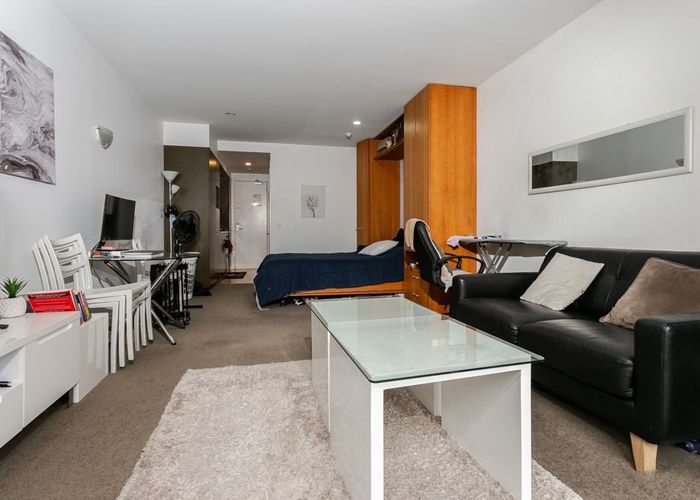  at 1O/20 Pakenham Street East, City Centre, Auckland City, Auckland