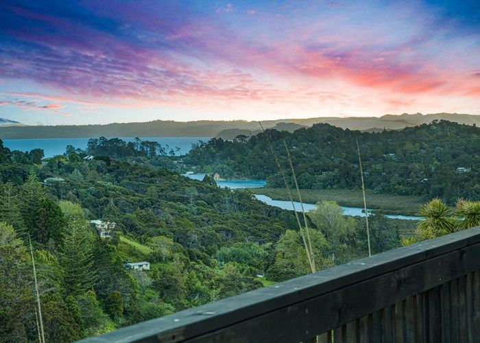  at 645 South Titirangi Road, Titirangi, Waitakere City, Auckland