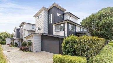  at 7A Allendale Road, Mount Albert, Auckland