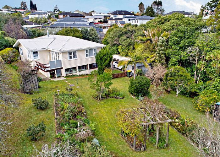 Free property data for 11 Union Road, Howick, Auckland homes.co.nz