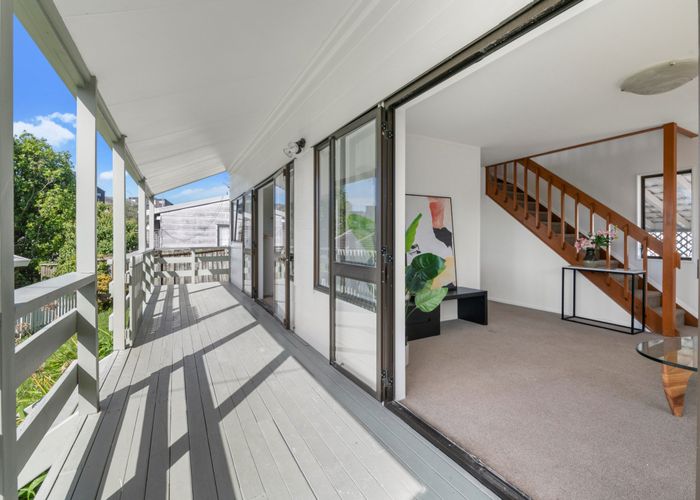  at 2/491 Glenfield Road, Glenfield, North Shore City, Auckland