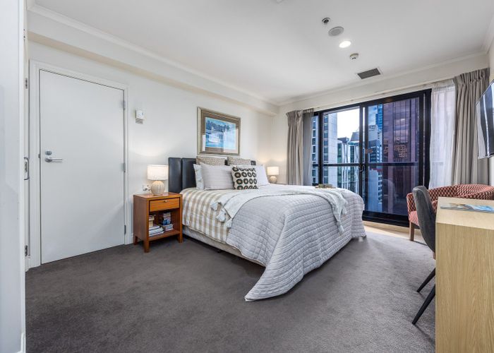  at 1807/171 Queen Street, City Centre, Auckland City, Auckland