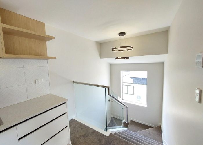  at 15 Mcquoids Road, Flat Bush, Manukau City, Auckland