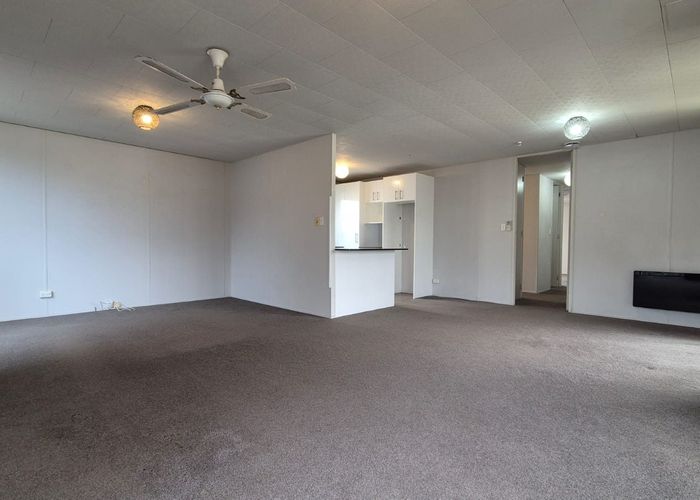  at 1/29 Devonshire Rd, Unsworth Heights, North Shore City, Auckland