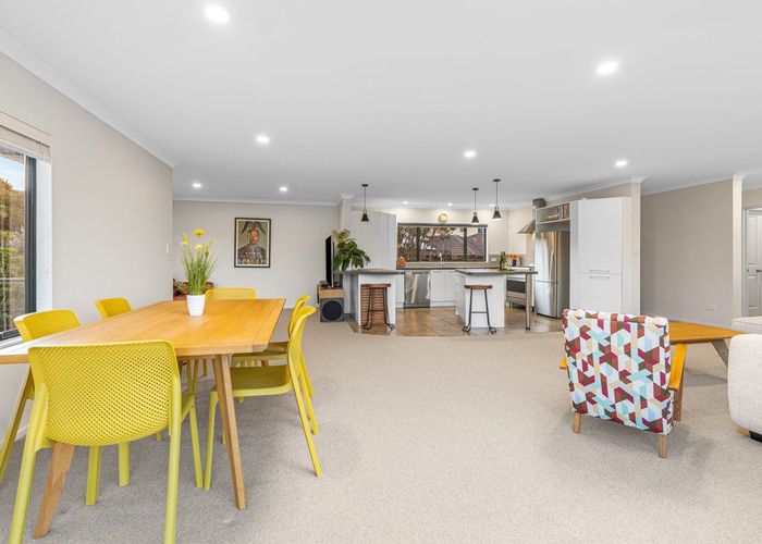  at 6 Double Bay Place, Army Bay, Rodney, Auckland