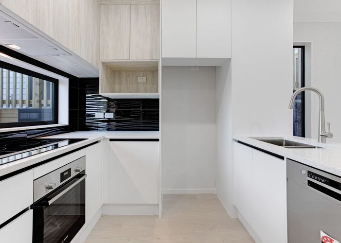 at Lot 6/15 Locket Road, Glenfield, North Shore City, Auckland