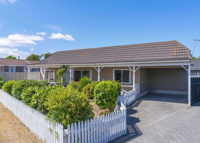  at 2/43 Arthur Crescent, Hilltop, Taupō