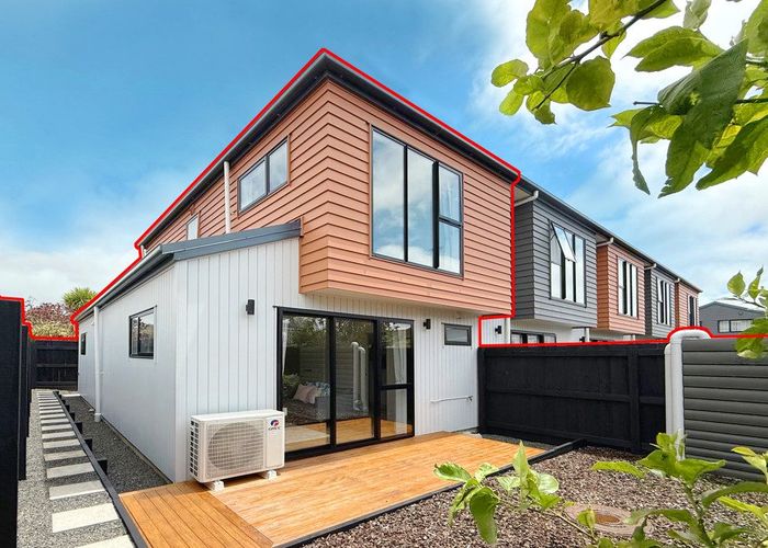  at 7/17 Rewarewa Road, Te Atatu Peninsula, Waitakere City, Auckland