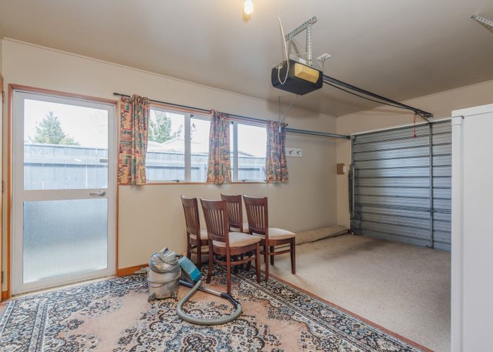  at 5 Hughes Court, Pahiatua