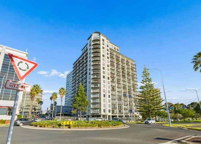  at 12A/18 Ronwood Avenue, Manukau, Manukau City, Auckland